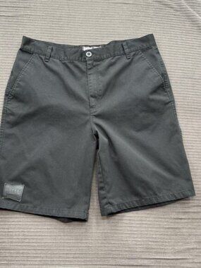 Fatal Crew Shorts Mens 38 Black Casual Chino Flat Front Walk Shorts Logo Patch